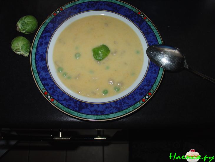 Крем-суп овощной с добавлением сливочного сыра