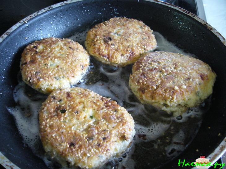 Крупяные котлетки (Bratlinge)