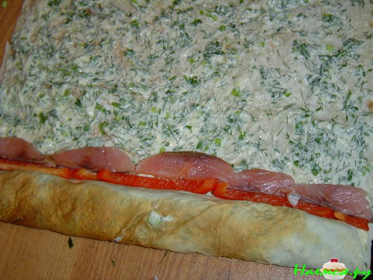 Рулет из лаваша с горбушей