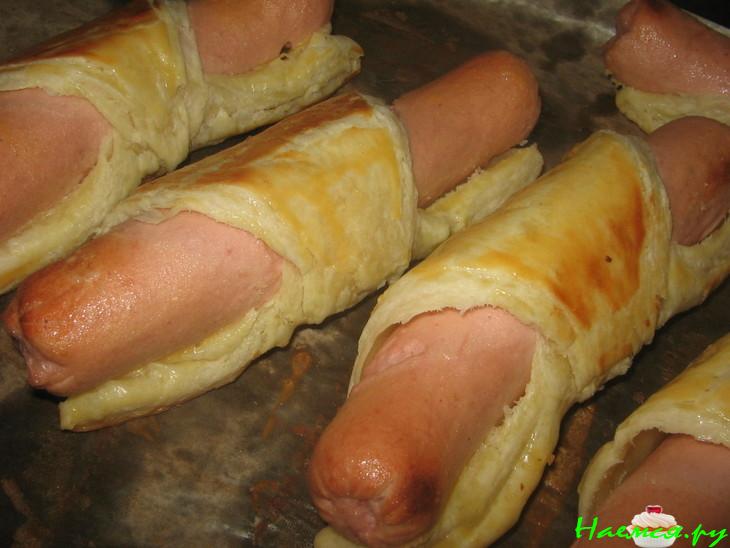 Сосиска в тесте (проще не бывает) Сосиска в тесте (проще не бывает)