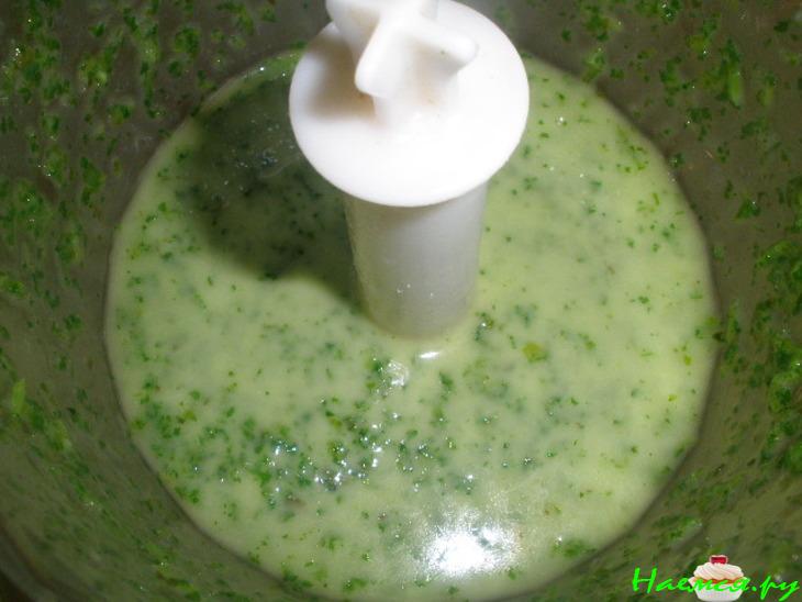 Креветки в двух соусах