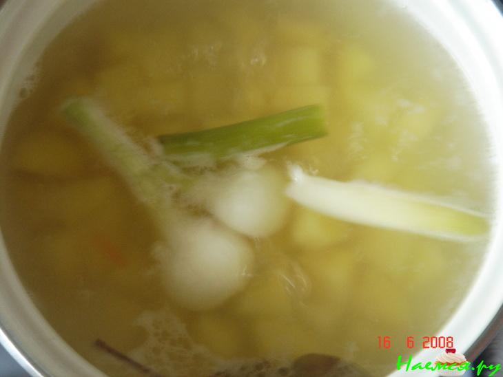 Щи с добавлением чернослива