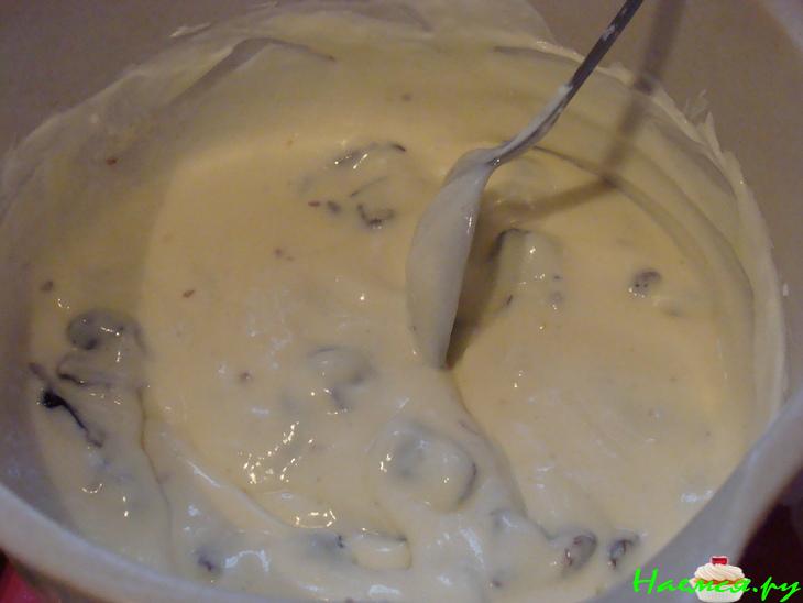 Пирог творожный с черносливом "Нежность"