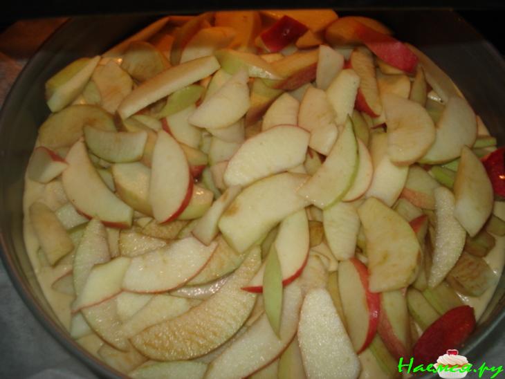 Пирог яблочный "Невозможный" Пирог яблочный "Невозможный"