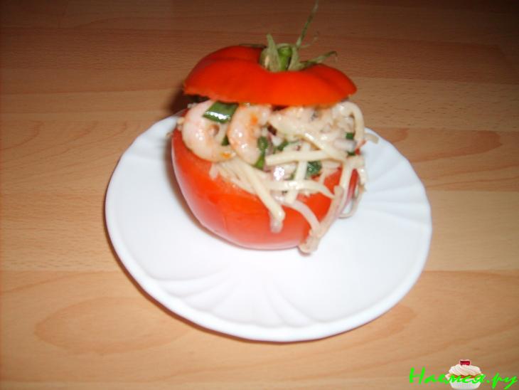 Помидоры фаршированные азиатским салатом