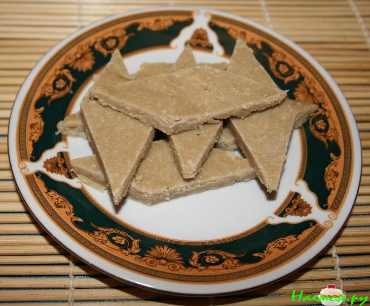 Кунжутная (тахинная) халва