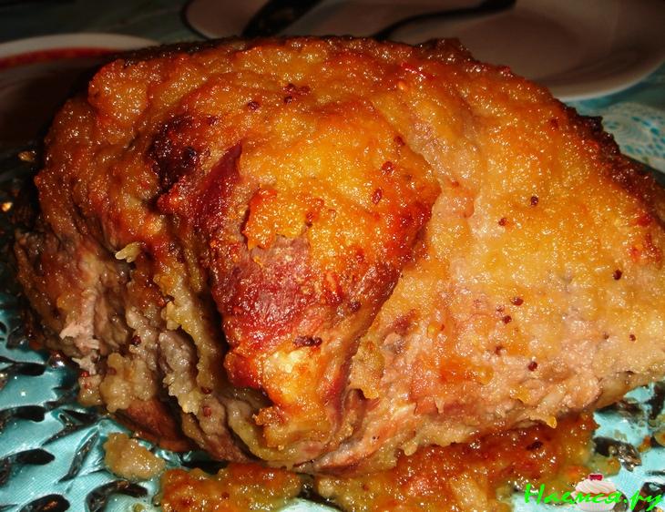 Шея в яблоках