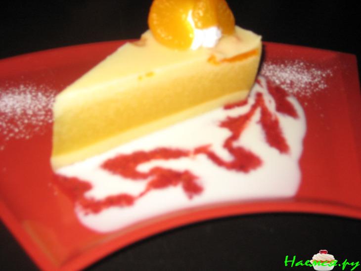 Мандариновое суфле с ягодным соусом Мандариновое суфле с ягодным соусом