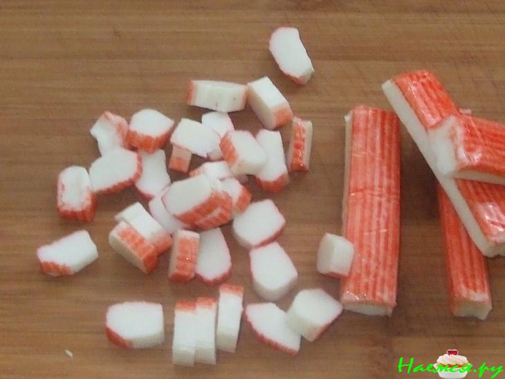 Салат с крабовыми палочками