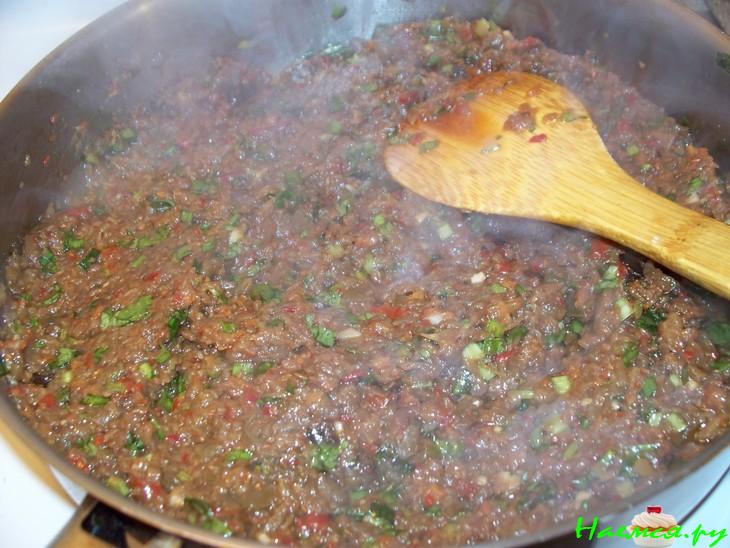 Икра баклажанная в баклажане 