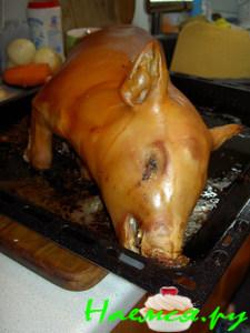 Поросенок начиненный гречкой