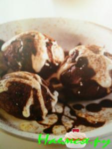 Шоколадные мини-кексы с кремом Мокко Шоколадные мини-кексы с кремом Мокко