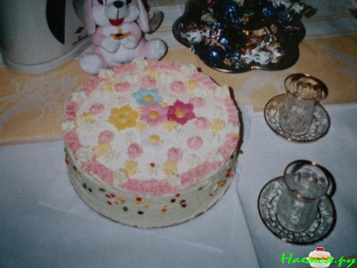 Бисквитный торт 'Фруктовая фантазия'