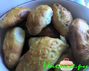 Печеные пирожки с двумя начинками