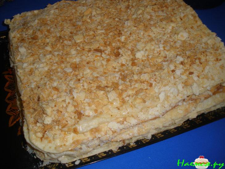 Торт "Наполеон" с кремом со сгущенкой