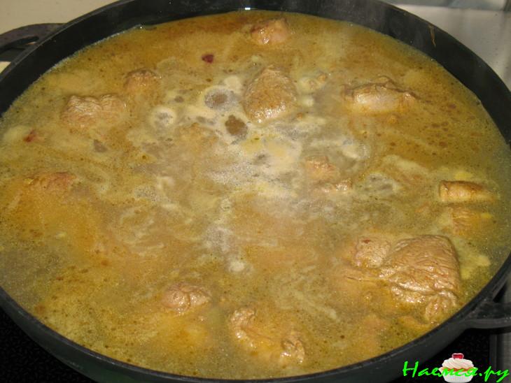 Таджин из баранины с айвой