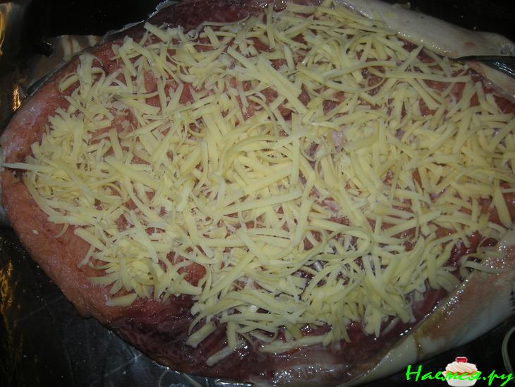 Рыбка фаршированная грибами (горбуша)