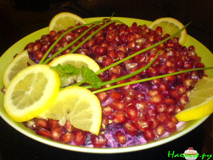 Cалат-закуска "Гранатовая рыбка"