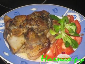 Свиные лытки в винном соусе