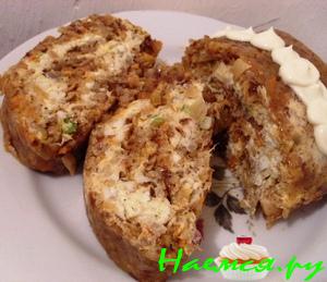 Гречневый рулет с рыбной начинкой