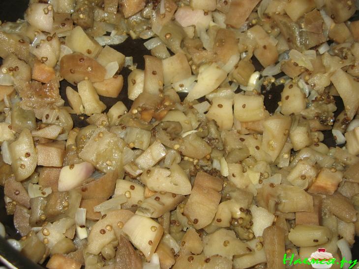 Суп из баклажанов с сыром