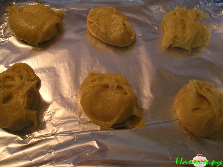 Булочки из заварного теста с творогом