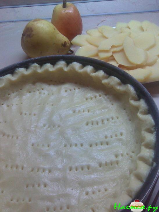 Пирог с заварным кремом, айвой и грушей для тех, кому не хватает &laquo;солнца&raquo;