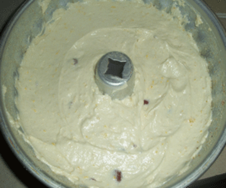 Кекс вишнёвый с амаретто и фисташками