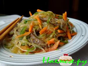 Салат с говядиной в корейском стиле