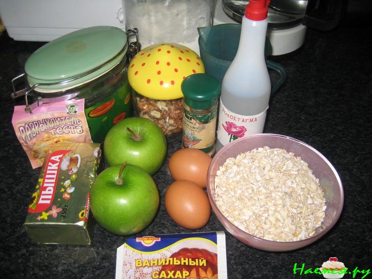 Овсяное печенье с зелеными яблоками