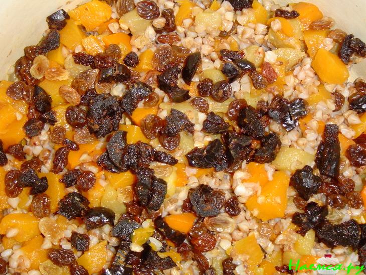 Постная запеканка из тыквы с гречкой