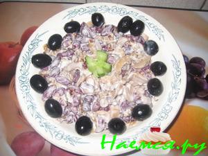 Салат из фасоли с грибами