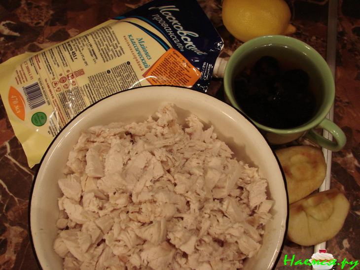 Куриные грудки с черносливом