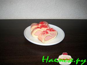 Бисквитный рулет с мороженным