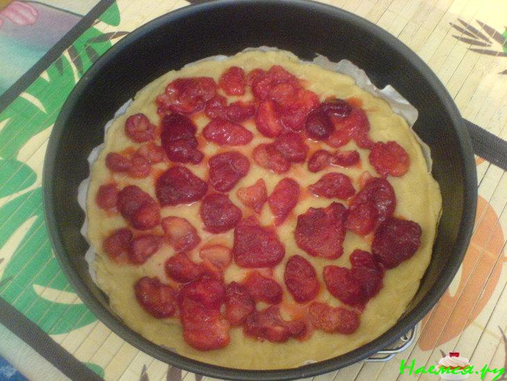 Клубнично-песочный тарт Клубнично-песочный тарт