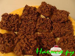 Шоколадное печенье с повидлом