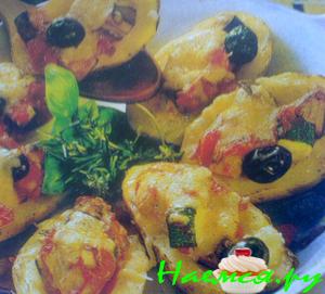 Картофель фаршированный овощами