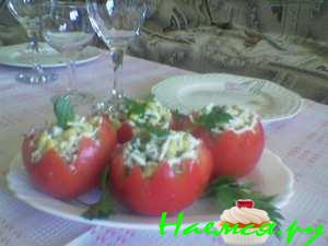 Фаршированные фасолью помидоры