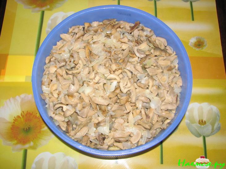 Грибной пирог "Пальчики оближешь" Грибной пирог "Пальчики оближешь"