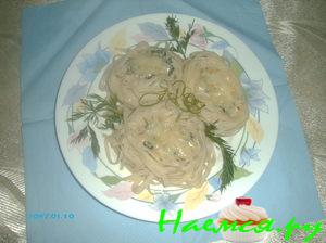 Гнёзда со шпинатом