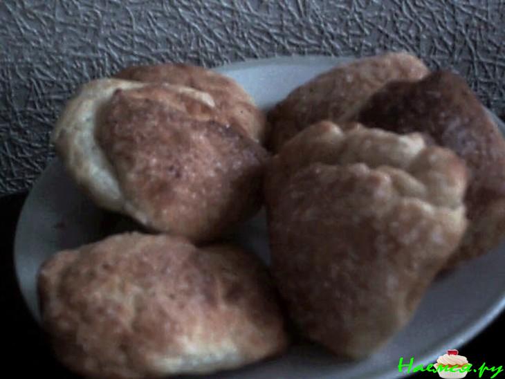 Как будто булочки к чаю