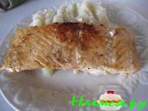 Семга с горчицей и картофельным пюре