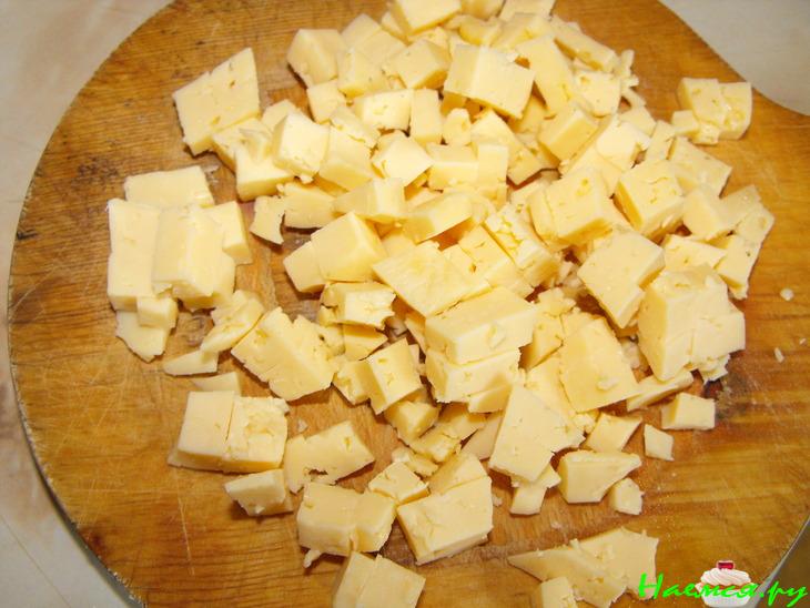 Сырная запеканка с помидорами и ветчиной