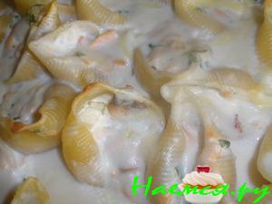 Ракушки, фаршированные лососем и рикоттой