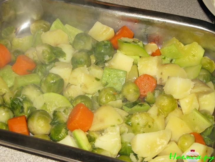 Овощи в сливках с сыром