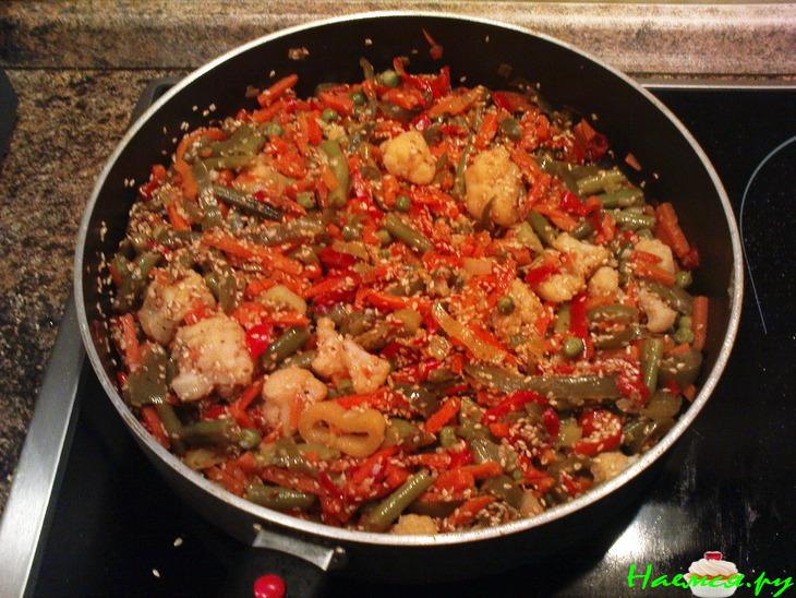 Овощи с кунжутом