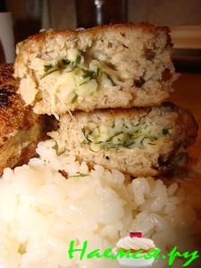 Нежнейшие, сочные котлетки с начинкой. Просто так 