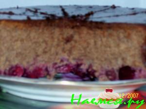 Шоколадно-вишневое лакомство