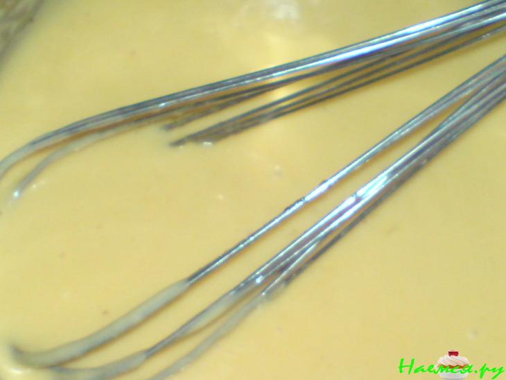 Корзинки из слоёного теста с яичным кремом