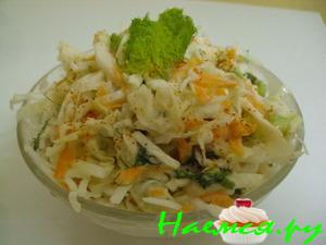 Салат из капусты с нежным йогуртным соусом Салат из капусты с нежным йогуртным соусом